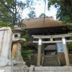 神社の門と舞台が一体化？　江戸時代後期の農村で盛り上がった特徴的な遺構　上谷上天満神社／兵庫県神戸市
