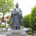 室町幕府を打ち立てた【足利家】はどんな家でどんな歴史をもったのか、幕府滅亡後はどうなったのか？【戦国武将のルーツをたどる】