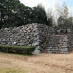 「石垣と土の遺構」だけでなく「天竜川越しの遠景」も美しい！　武田と徳川が攻防戦を繰り広げた「天竜二俣の名城」とは？